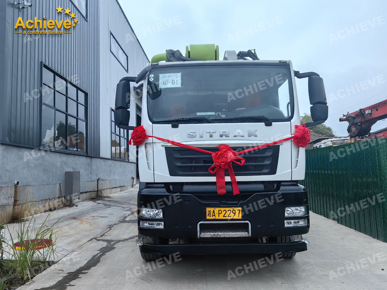 Zoomlion Zoomlion 70M 70X-6RZ Concrete pump truck ACTROS 4141 【ACHIEVE】TOP CONDITION!!! - משאית משאבת בטון: תמונה 3 Zoomlion Zoomlion 70M 70X-6RZ Concrete pump truck ACTROS 4141 【ACHIEVE】TOP CONDITION!!! - משאית משאבת בטון: תמונה 3