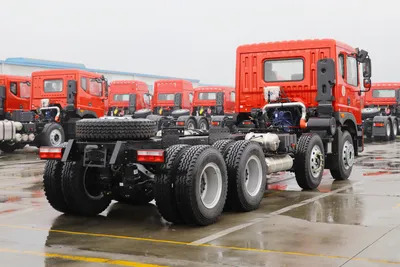 8X4 Tractor Unit 12-Wheeler Dongfeng 300HP Dumper Truck with 8m Cargo Box - מזהיר: תמונה 1 8X4 Tractor Unit 12-Wheeler Dongfeng 300HP Dumper Truck with 8m Cargo Box - מזהיר: תמונה 1