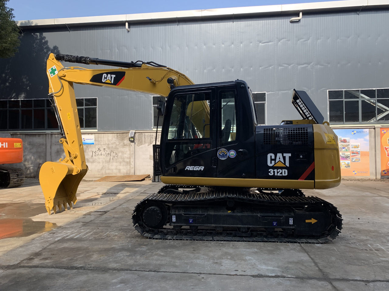Caterpillar 12 ton Excavator Used Condition CAT 312D Good Price - מחפר סורק: תמונה 2 Caterpillar 12 ton Excavator Used Condition CAT 312D Good Price - מחפר סורק: תמונה 2