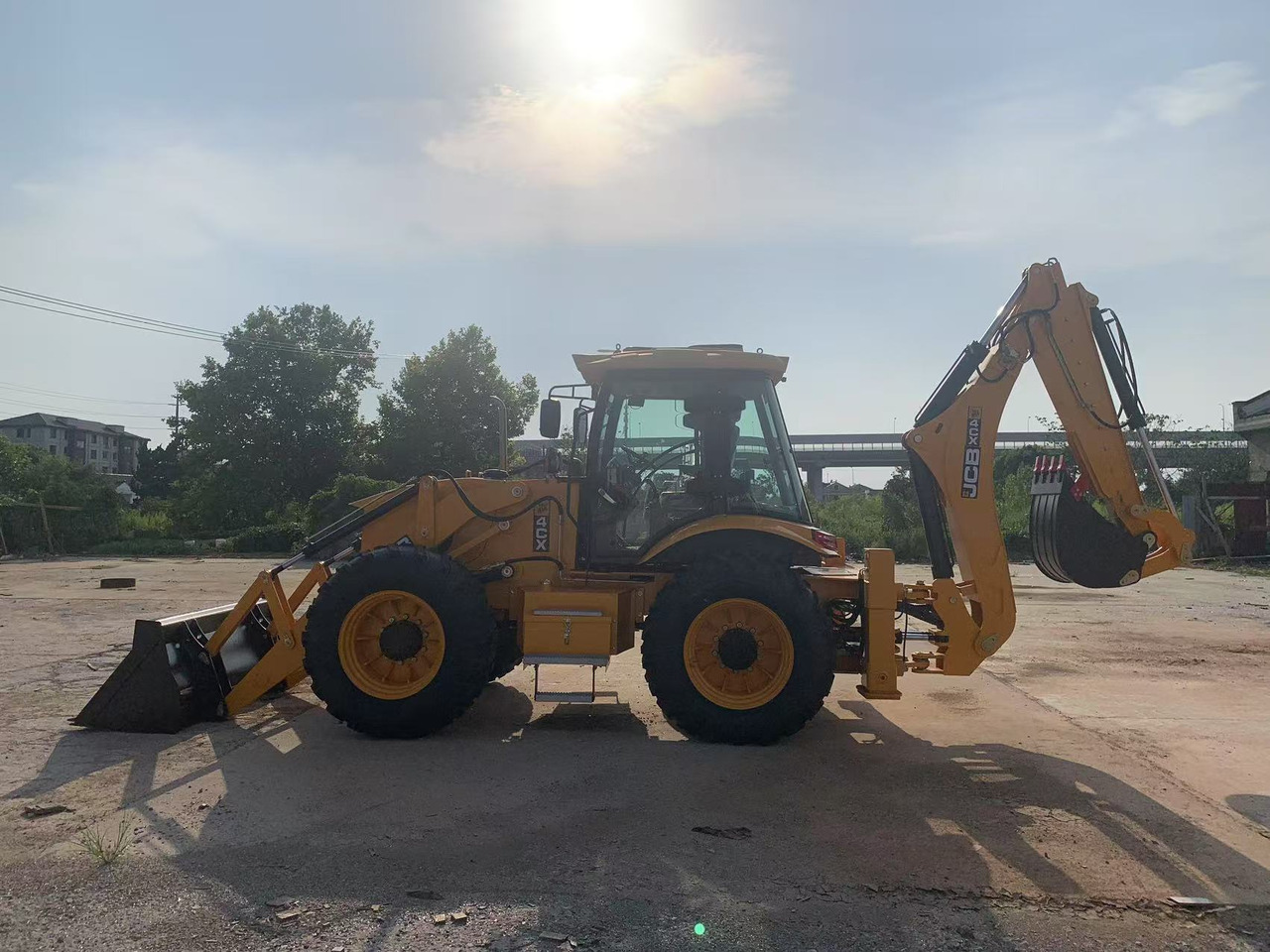 JCB 4x4 Backhoe Loader 4CX, 3CX Brand New Condition - מחפרון: תמונה 1 JCB 4x4 Backhoe Loader 4CX, 3CX Brand New Condition - מחפרון: תמונה 1