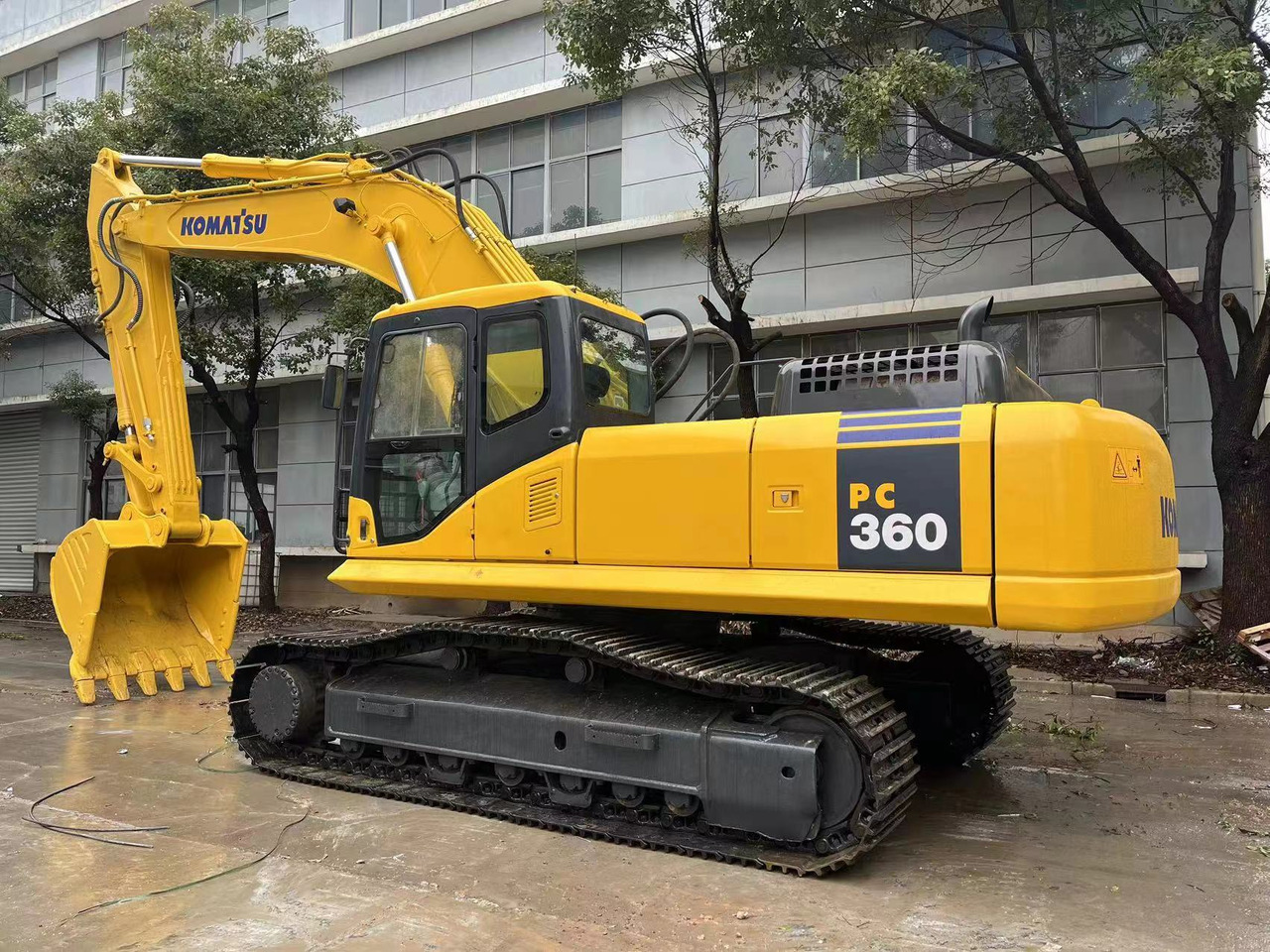 Komatsu 36 ton Mining Excavator PC360 - מחפר סורק: תמונה 2 Komatsu 36 ton Mining Excavator PC360 - מחפר סורק: תמונה 2