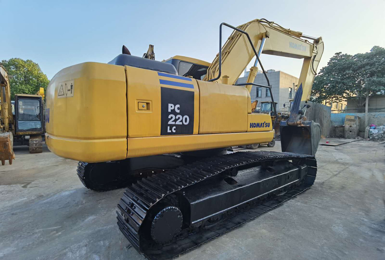 Komatsu PC220-7, PC220-6 Excavator Mechanical Engine - מחפר סורק: תמונה 2 Komatsu PC220-7, PC220-6 Excavator Mechanical Engine - מחפר סורק: תמונה 2