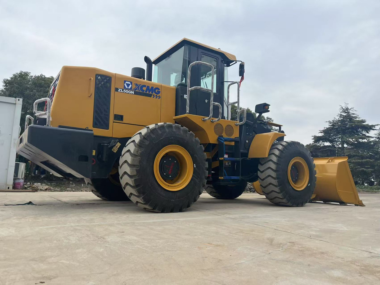 XCMG ZL50GN Secondhand Front End Loader - מעמיס גלגלים: תמונה 3 XCMG ZL50GN Secondhand Front End Loader - מעמיס גלגלים: תמונה 3