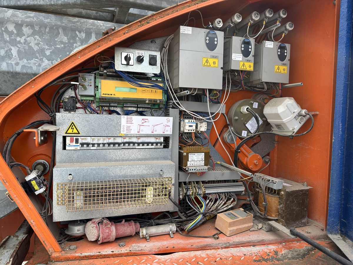 POTAIN IGO 13 - מנוף הקמה עצמית: תמונה 2 POTAIN IGO 13 - מנוף הקמה עצמית: תמונה 2