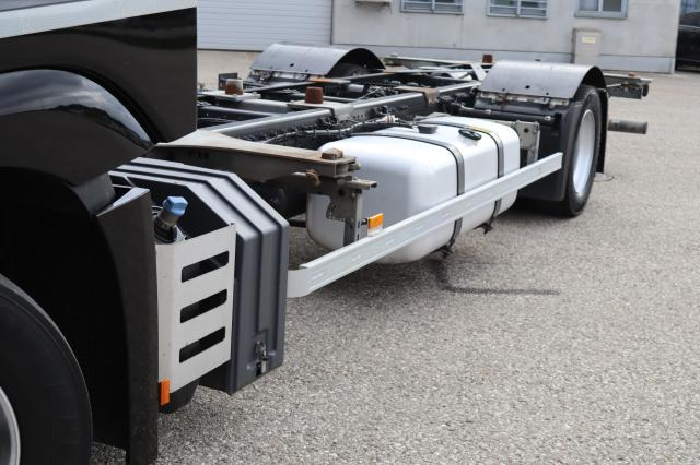 Mercedes-Benz Actros 1842 L nR - מוביל מכולות/ משאית החלפת גוף: תמונה 4 Mercedes-Benz Actros 1842 L nR - מוביל מכולות/ משאית החלפת גוף: תמונה 4