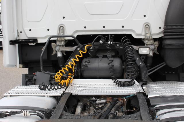 Mercedes-Benz Actros 1845 LS - יחידת טרקטור: תמונה 5 Mercedes-Benz Actros 1845 LS - יחידת טרקטור: תמונה 5