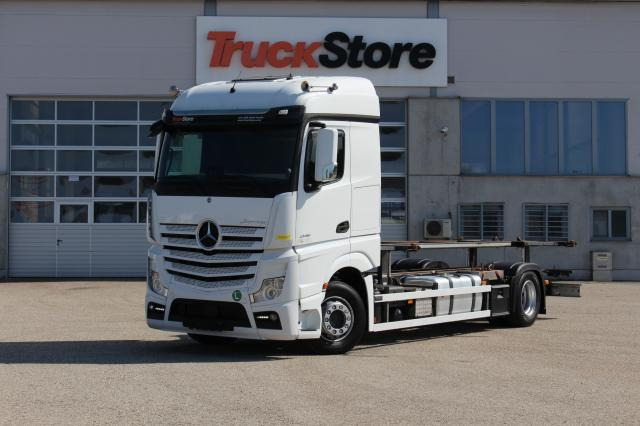 Mercedes-Benz Actros 1848 L - מוביל מכולות/ משאית החלפת גוף: תמונה 1 Mercedes-Benz Actros 1848 L - מוביל מכולות/ משאית החלפת גוף: תמונה 1