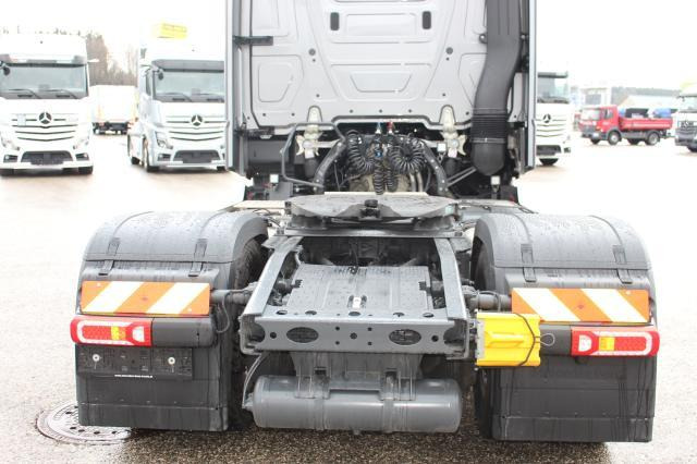 Mercedes-Benz Actros 1853 LS - יחידת טרקטור: תמונה 4 Mercedes-Benz Actros 1853 LS - יחידת טרקטור: תמונה 4