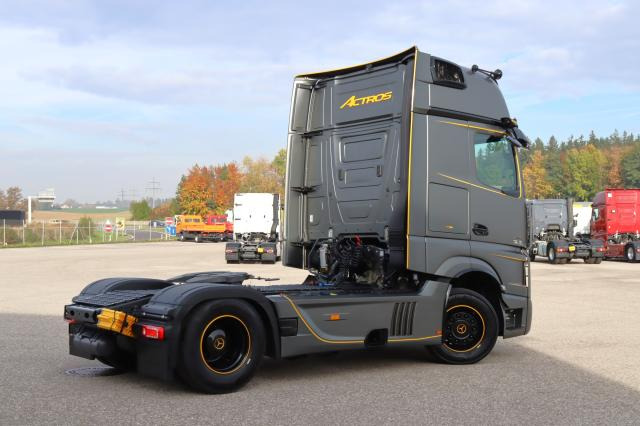 Mercedes-Benz Actros 1853LS EDITION - יחידת טרקטור: תמונה 3 Mercedes-Benz Actros 1853LS EDITION - יחידת טרקטור: תמונה 3