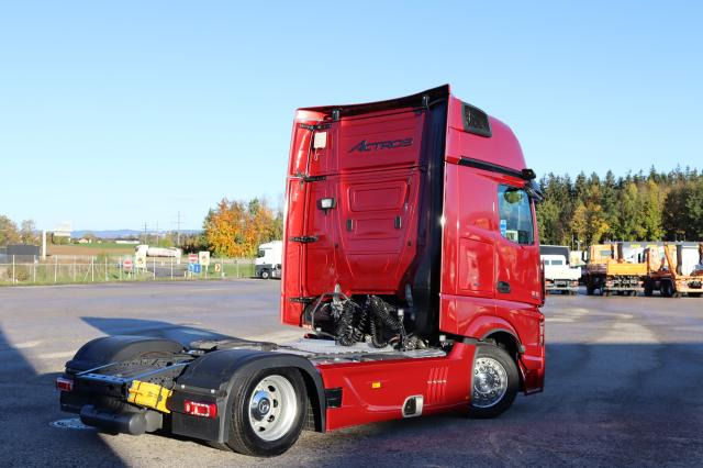 Mercedes-Benz Actros 1853LS LOW LINER - יחידת טרקטור: תמונה 3 Mercedes-Benz Actros 1853LS LOW LINER - יחידת טרקטור: תמונה 3