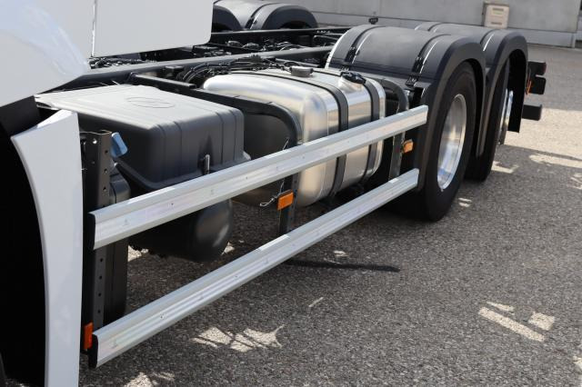 Mercedes-Benz Actros 2543L EXII/EXIII, FL - משאית עם שלדת תא: תמונה 4 Mercedes-Benz Actros 2543L EXII/EXIII, FL - משאית עם שלדת תא: תמונה 4
