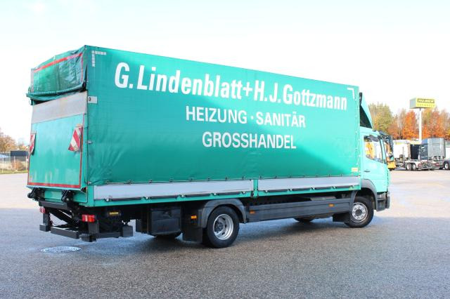 Mercedes-Benz Atego 1221L EXPORT - משאית וילונות צד: תמונה 4 Mercedes-Benz Atego 1221L EXPORT - משאית וילונות צד: תמונה 4