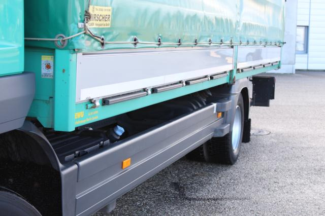 Mercedes-Benz Atego 1221L EXPORT - משאית וילונות צד: תמונה 3 Mercedes-Benz Atego 1221L EXPORT - משאית וילונות צד: תמונה 3