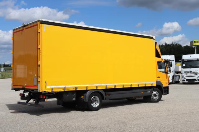 Mercedes-Benz Atego 1324 L - משאית וילונות צד: תמונה 4 Mercedes-Benz Atego 1324 L - משאית וילונות צד: תמונה 4