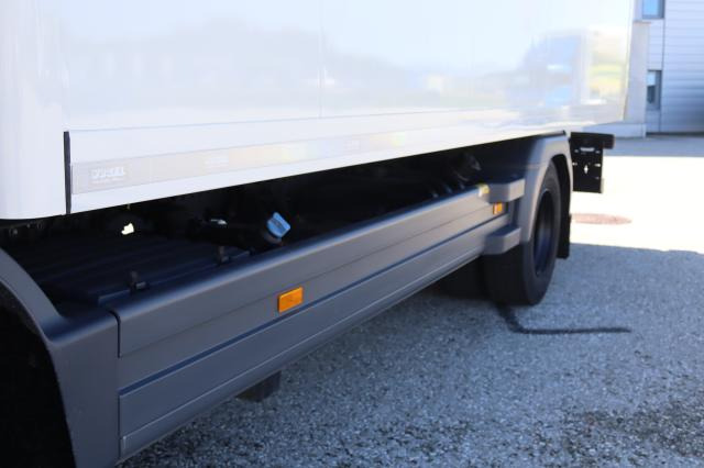 Mercedes-Benz Atego 1524 L - משאית תיבה: תמונה 4 Mercedes-Benz Atego 1524 L - משאית תיבה: תמונה 4