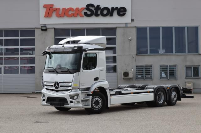 Mercedes-Benz eActros 400 L - משאית עם שלדת תא: תמונה 1 Mercedes-Benz eActros 400 L - משאית עם שלדת תא: תמונה 1
