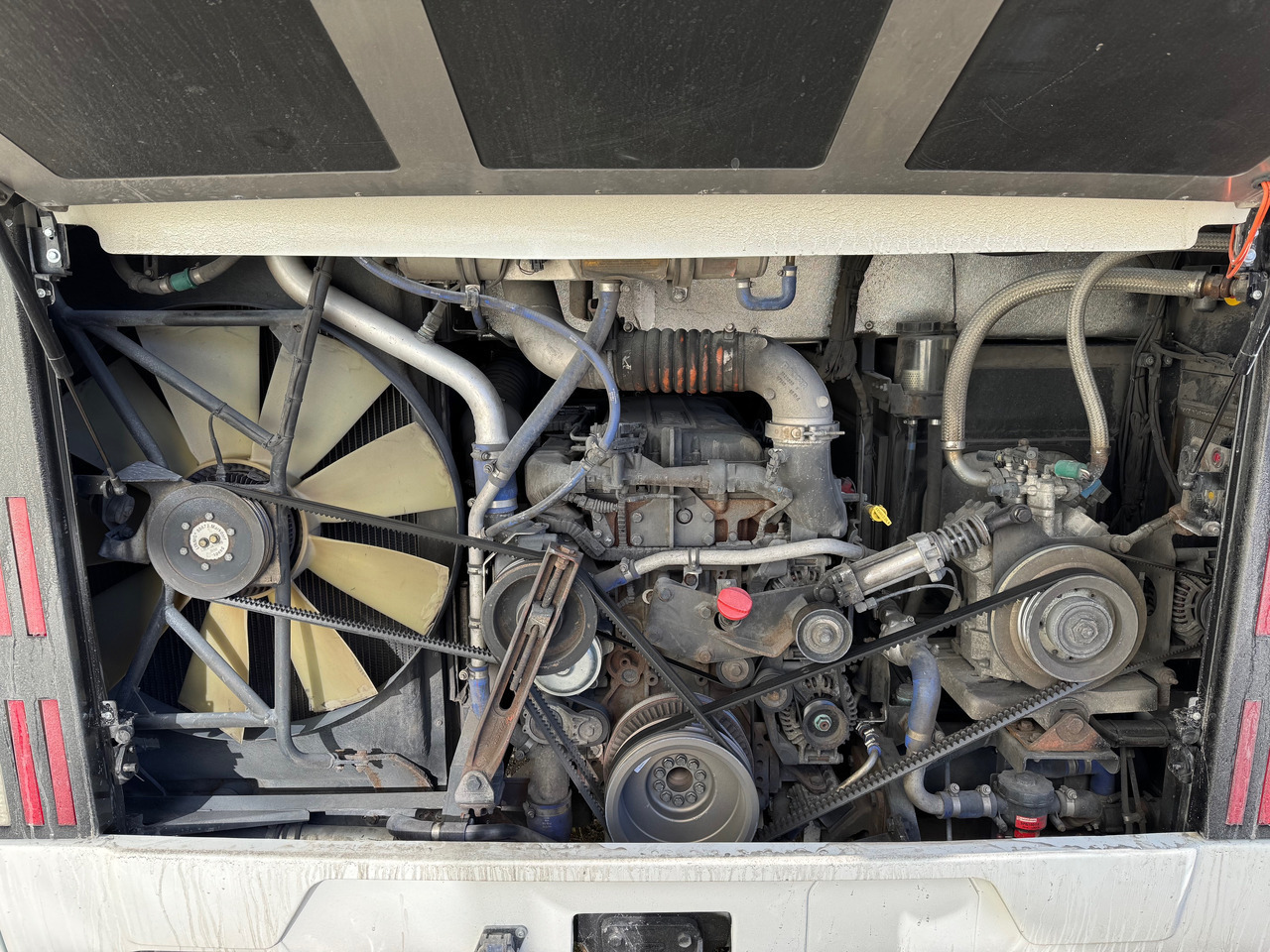 אוטובוס בין עירוני Van Hool EX17H: תמונה 14