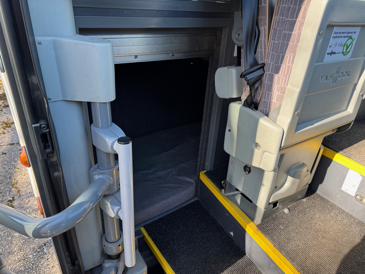 אוטובוס בין עירוני Van Hool EX17H: תמונה 13