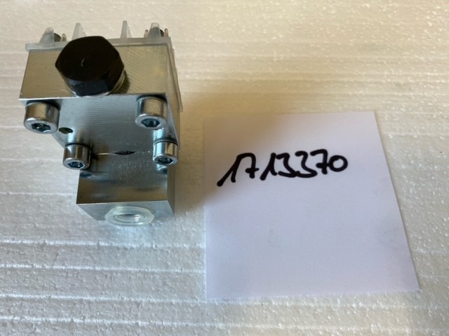 O&K Terex CNH control valve 1713370 1455434 - חלקי חילוף עבור מחפר: תמונה 3 O&K Terex CNH control valve 1713370 1455434 - חלקי חילוף עבור מחפר: תמונה 3