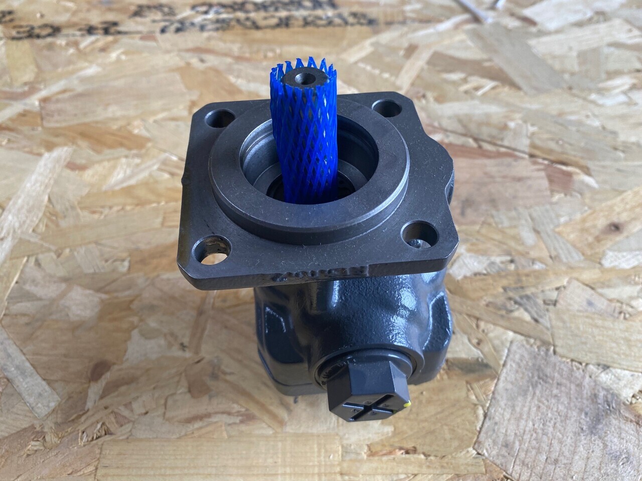 O&K Terex RH120 RH340 Lube oil pump 6000121 1461638 534-2058 - חלקי חילוף עבור משאית: תמונה 1 O&K Terex RH120 RH340 Lube oil pump 6000121 1461638 534-2058 - חלקי חילוף עבור משאית: תמונה 1