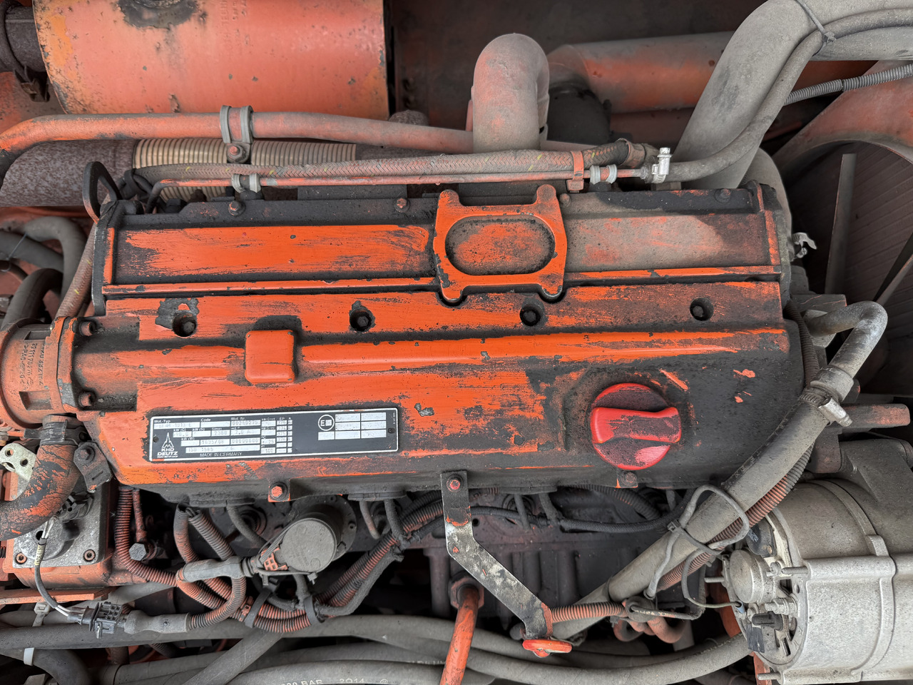 DEUTZ BF4M1013E - מנוע עבור מחפר גלגלים: תמונה 1 DEUTZ BF4M1013E - מנוע עבור מחפר גלגלים: תמונה 1