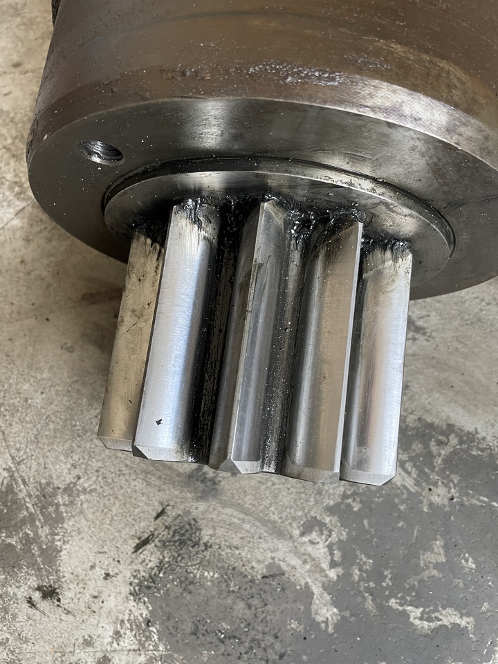 LIEBHERR 914 SAT 250/231 - מנוע נדנדה: תמונה 4 LIEBHERR 914 SAT 250/231 - מנוע נדנדה: תמונה 4