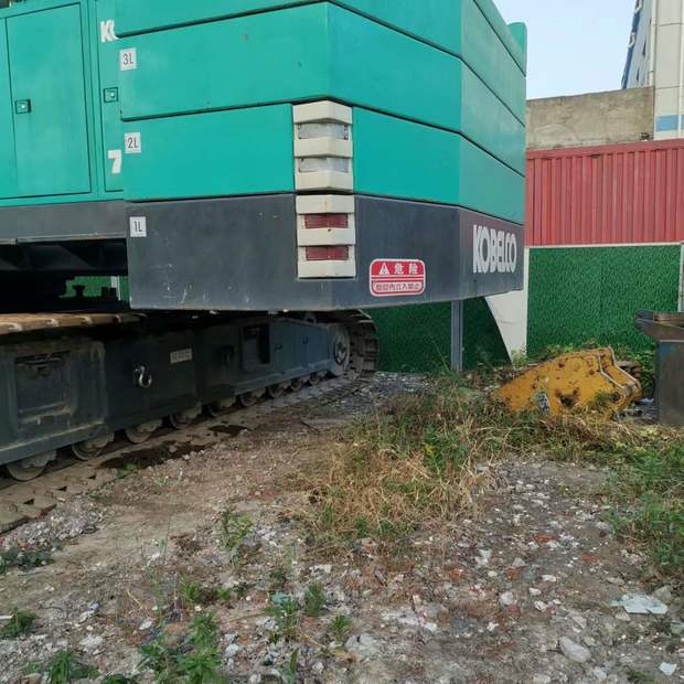 2005 KOBELCO 7150 - עגורן זוחל: תמונה 3 2005 KOBELCO 7150 - עגורן זוחל: תמונה 3