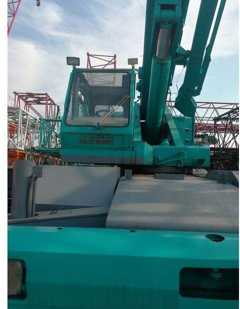 2015 KATO KR500H - עגורן שטח מחוספס: תמונה 4 2015 KATO KR500H - עגורן שטח מחוספס: תמונה 4