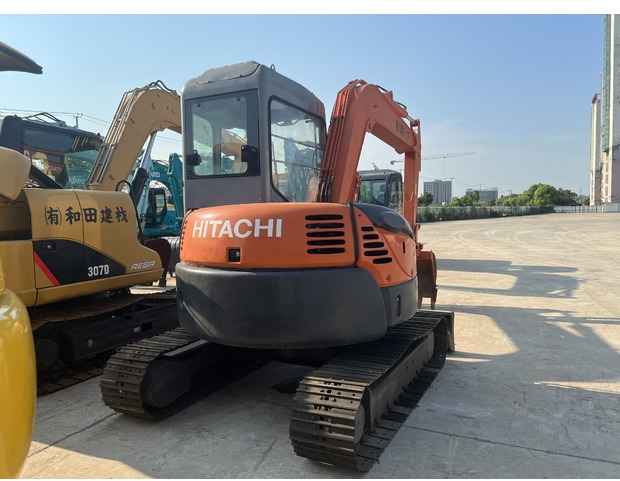2020 Hitachi ZX55 - מיני מחפר: תמונה 2 2020 Hitachi ZX55 - מיני מחפר: תמונה 2