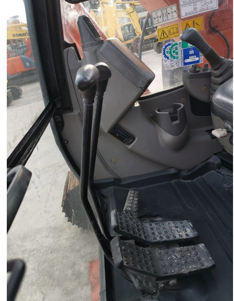 2020 Hitachi ZX70 - מיני מחפר: תמונה 3 2020 Hitachi ZX70 - מיני מחפר: תמונה 3