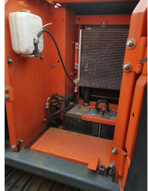 מיני מחפר 2020 Hitachi ZX70: תמונה 17