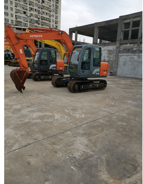 מיני מחפר 2020 Hitachi ZX70: תמונה 6