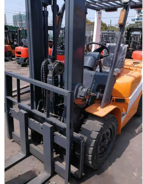 2020 TCM FD30T6 - מלגזה: תמונה 3 2020 TCM FD30T6 - מלגזה: תמונה 3