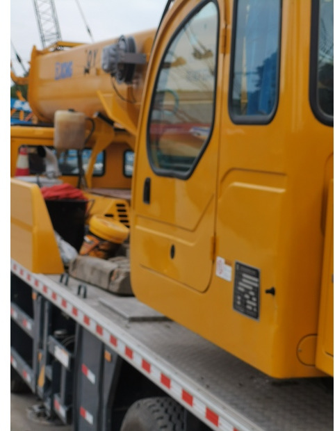 2021 XCMG QY25K5D - עגורן נייד: תמונה 5 2021 XCMG QY25K5D - עגורן נייד: תמונה 5