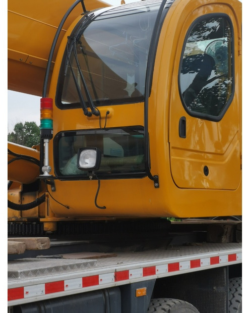 2021 XCMG QY25K5 - עגורן נייד: תמונה 5 2021 XCMG QY25K5 - עגורן נייד: תמונה 5