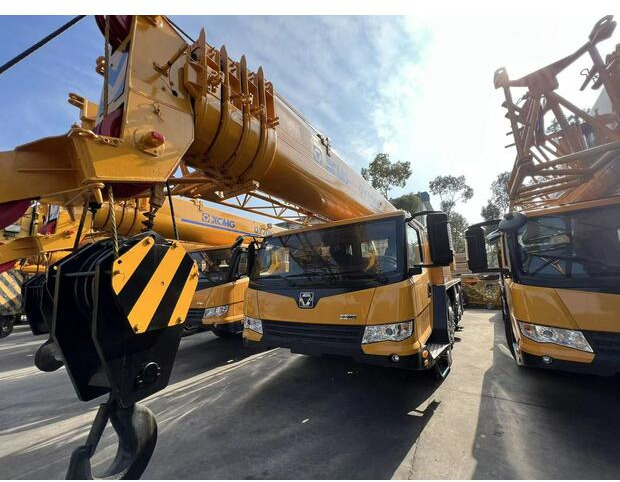 2022 XCMG QY55KC - עגורן נייד: תמונה 1 2022 XCMG QY55KC - עגורן נייד: תמונה 1