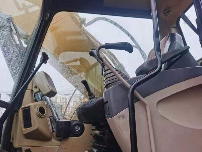 Caterpillar 330D - מחפר סורק: תמונה 5 Caterpillar 330D - מחפר סורק: תמונה 5