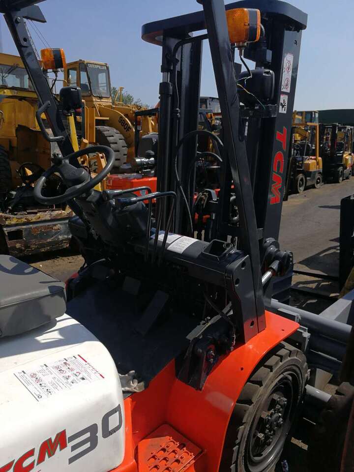TCM FD30T6 - מלגזה: תמונה 5 TCM FD30T6 - מלגזה: תמונה 5