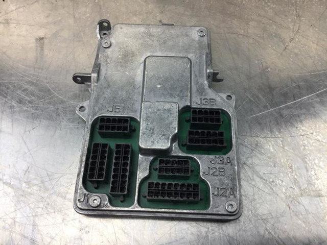 John Deere John Deere Armsrest Control - תא ופנים הרכב: תמונה 2 John Deere John Deere Armsrest Control - תא ופנים הרכב: תמונה 2