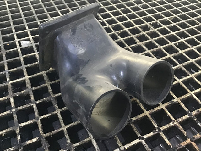 Liebherr Air Duct - חלק מזגן: תמונה 4 Liebherr Air Duct - חלק מזגן: תמונה 4