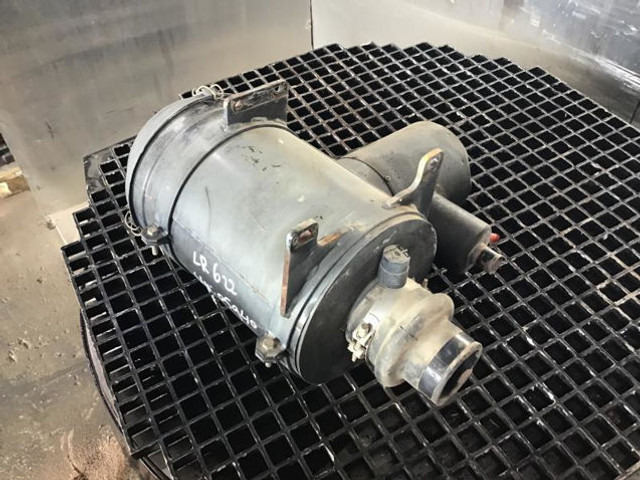 Liebherr Air Filter - מערכת כניסת אוויר: תמונה 4 Liebherr Air Filter - מערכת כניסת אוויר: תמונה 4