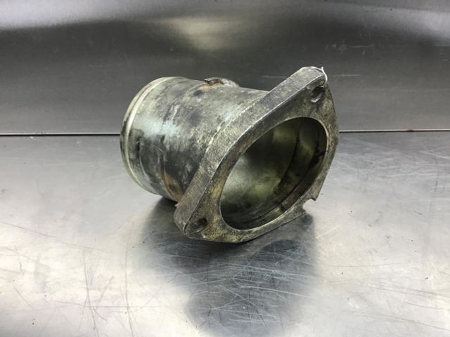 Liebherr Air Pipe - צינור כניסת אוויר: תמונה 4 Liebherr Air Pipe - צינור כניסת אוויר: תמונה 4