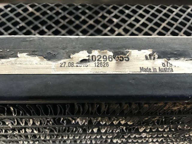 Liebherr Airco Condenser - חלק מזגן: תמונה 3 Liebherr Airco Condenser - חלק מזגן: תמונה 3