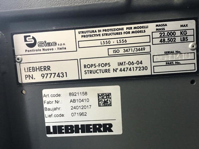 Liebherr Cabin - תא ופנים הרכב: תמונה 4 Liebherr Cabin - תא ופנים הרכב: תמונה 4