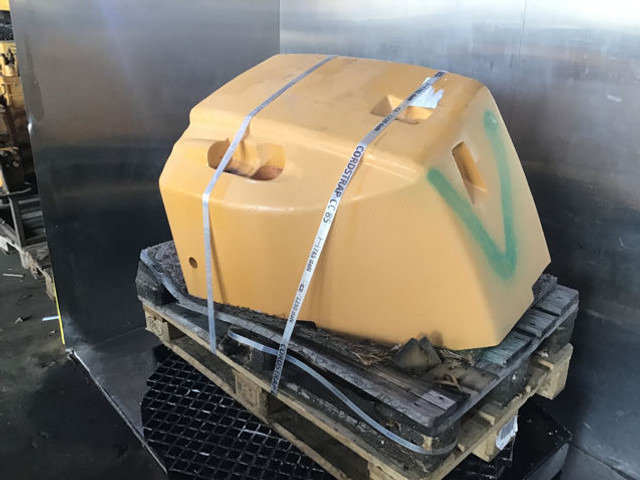 Liebherr Counterweight Left - משקל נגד עבור מכונת בנייה: תמונה 1 Liebherr Counterweight Left - משקל נגד עבור מכונת בנייה: תמונה 1