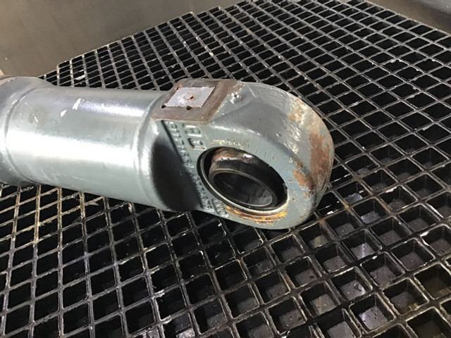 צילינדר הידרולי Liebherr Cylinder: תמונה 9