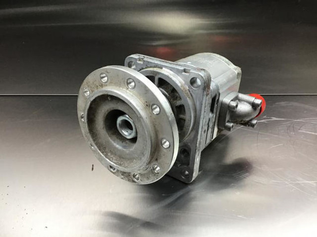 Liebherr Fan Motor - מנוע וחלקים: תמונה 4 Liebherr Fan Motor - מנוע וחלקים: תמונה 4