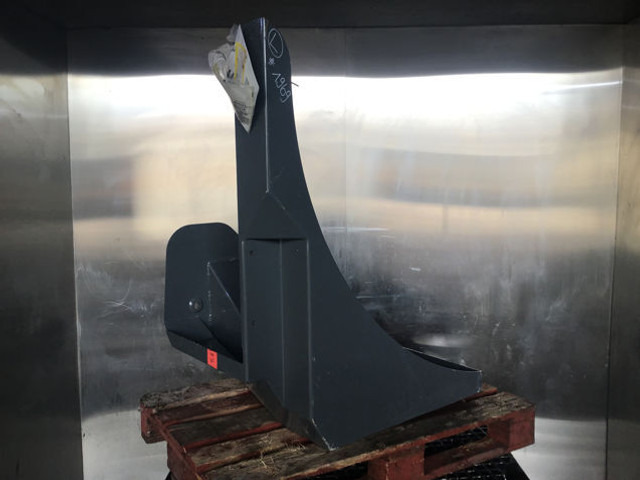 Liebherr Fender Right - גוף וחלק חיצוני: תמונה 1 Liebherr Fender Right - גוף וחלק חיצוני: תמונה 1