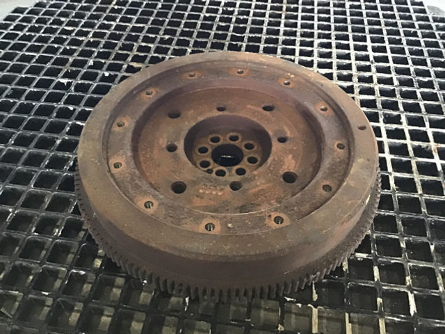 Liebherr Flywheel - גלגל תנופה: תמונה 1 Liebherr Flywheel - גלגל תנופה: תמונה 1