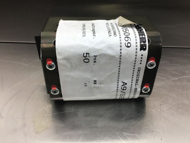 Liebherr Heating Unit - מנוע מפוח: תמונה 4 Liebherr Heating Unit - מנוע מפוח: תמונה 4